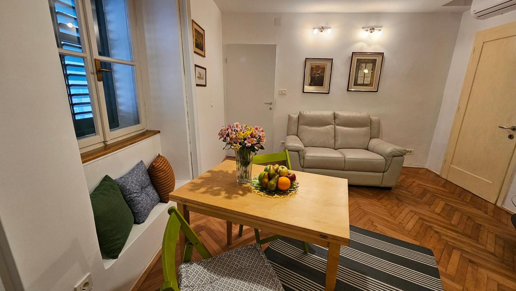 Eufrasiana Apartments Porec Bagian luar foto