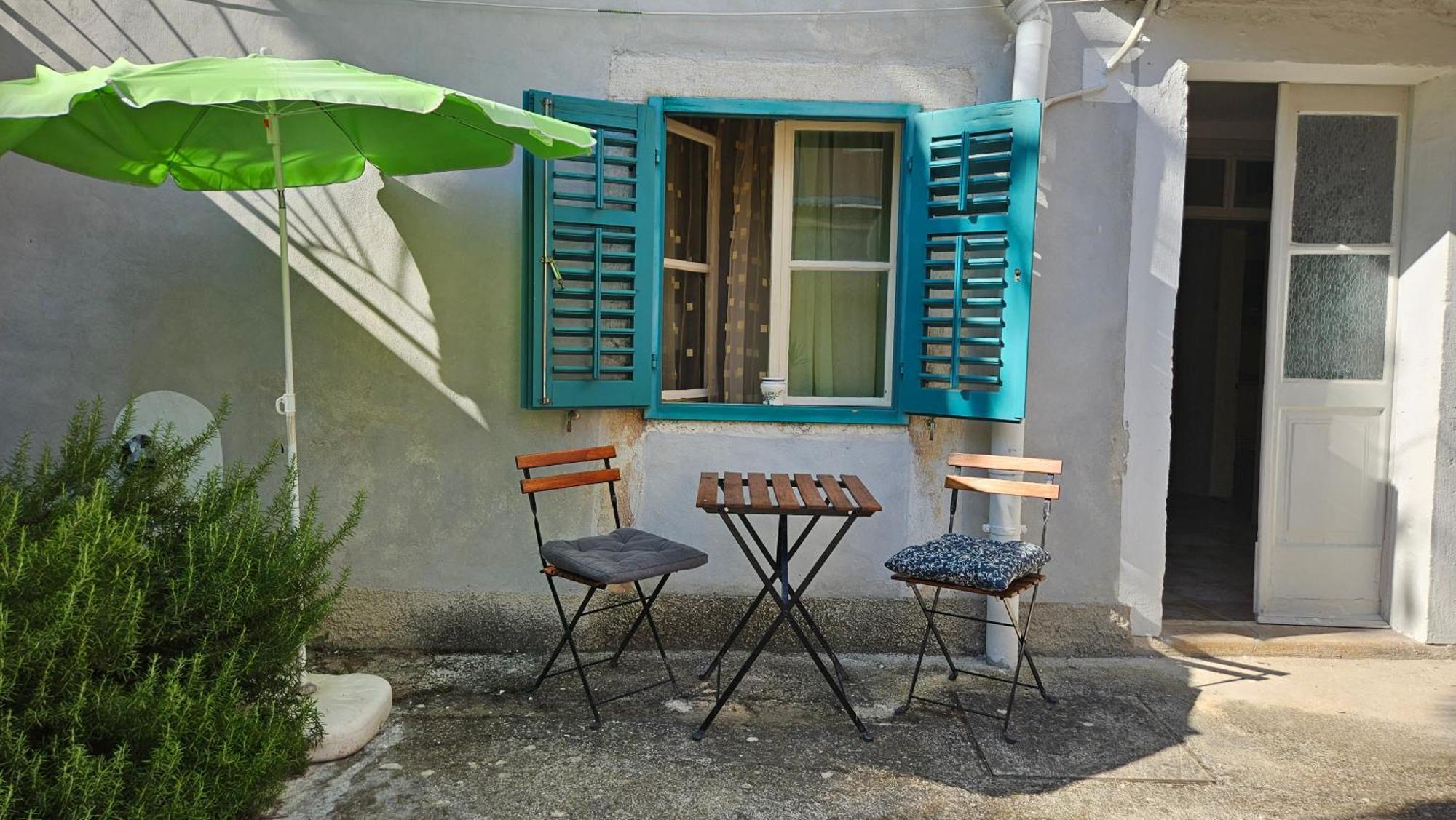 Eufrasiana Apartments Porec Bagian luar foto
